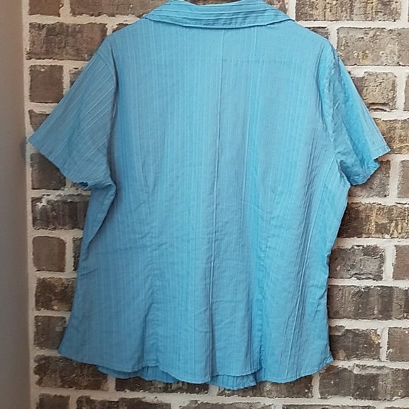 💥🎪⭐Croft & Barrow Ribbed Cloth Shirt - Picture 3 of 4